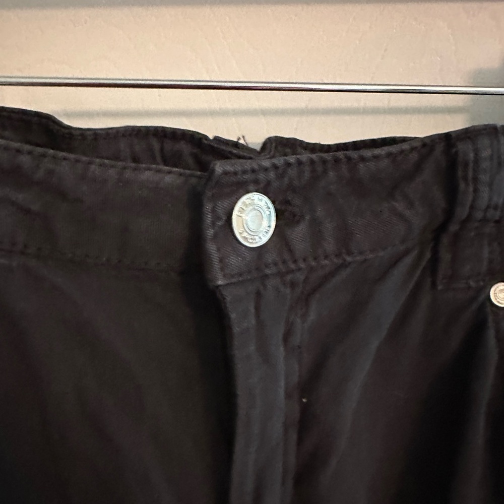 Black Cargo Pants - Picture 5 of 9